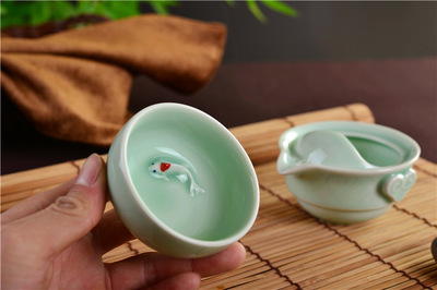 匠心傳承 精品青瓷與紫砂茶具的藝術(shù)對話